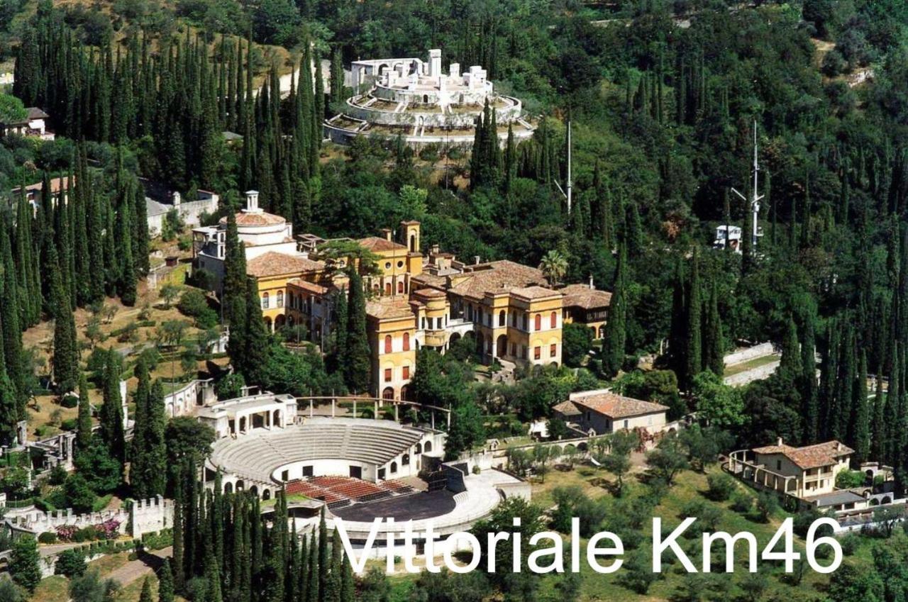 شقة Civico 6 بسكييرا ديل غاردا المظهر الخارجي الصورة